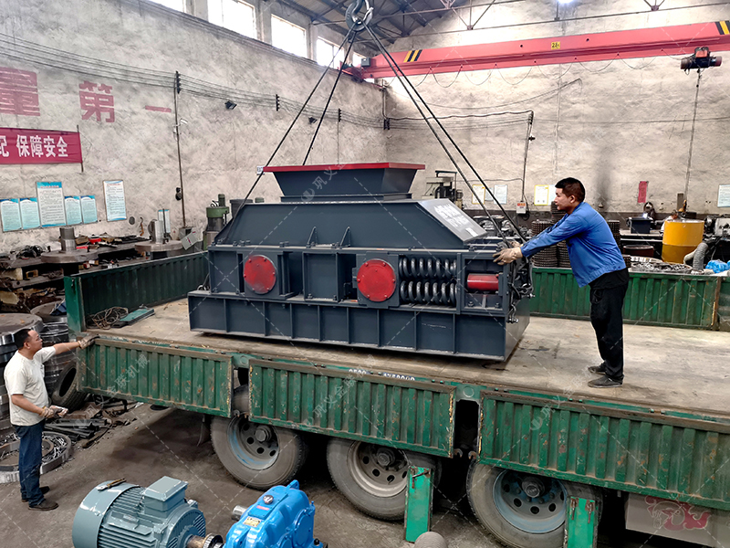 金聯機械對輥破碎機,砂石熟料焦炭破碎專用設備 金聯機械對輥破碎機,砂石熟料焦炭破碎專用設備
